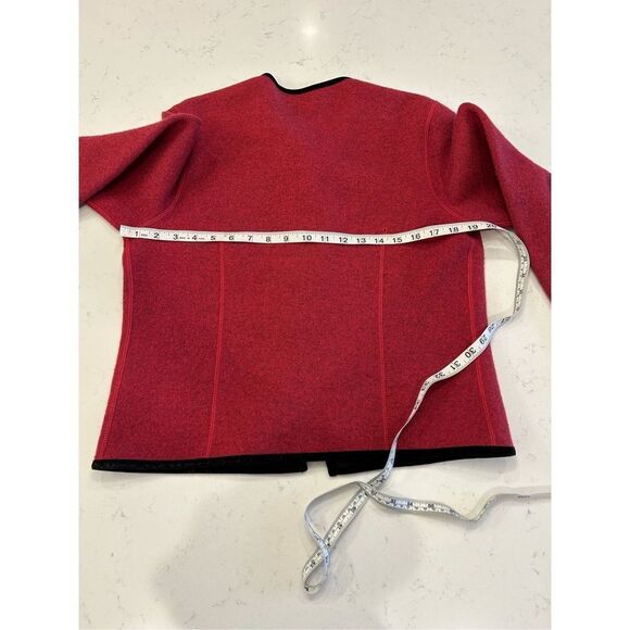 Icelandic designs red embroidered brass button cardigan size small wool - Picture 9 of 9